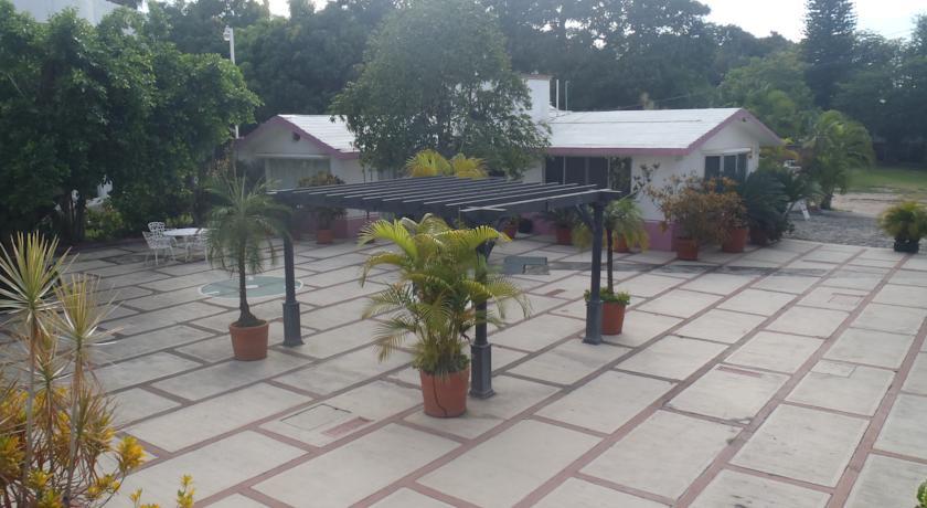 Hotel Hacienda Del Rio Oaxtepec Exterior photo
