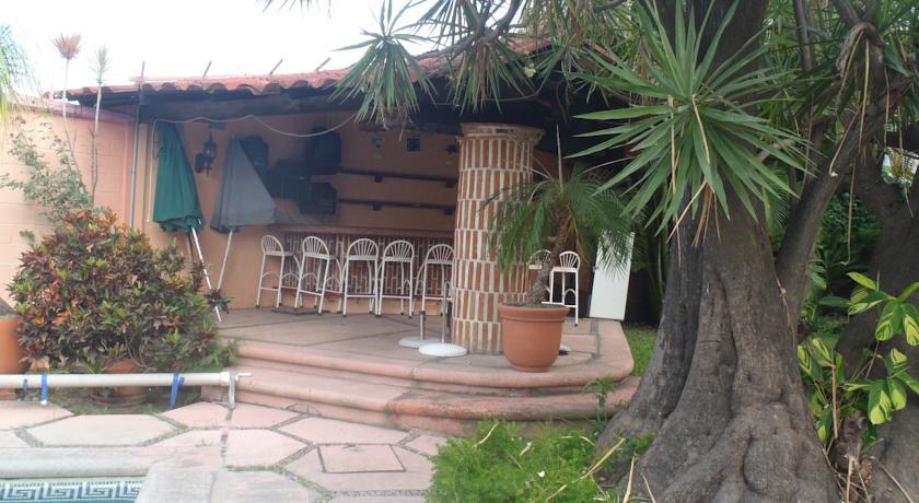 Hotel Hacienda Del Rio Oaxtepec Exterior photo