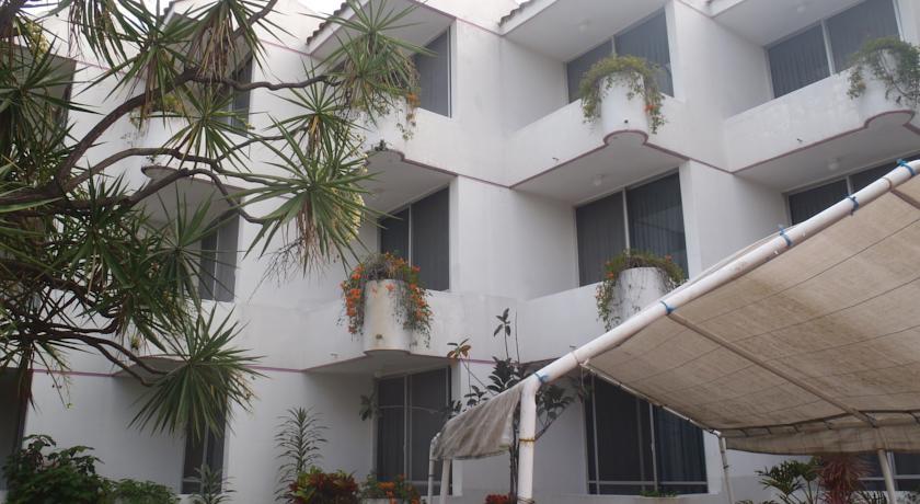 Hotel Hacienda Del Rio Oaxtepec Exterior photo