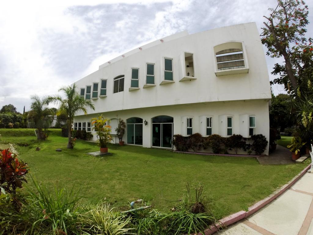 Hotel Hacienda Del Rio Oaxtepec Exterior photo